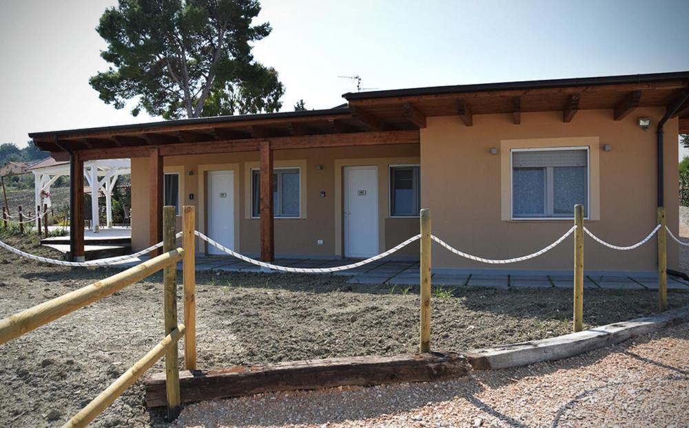 Re Umberto Suite San Salvo Kültér fotó